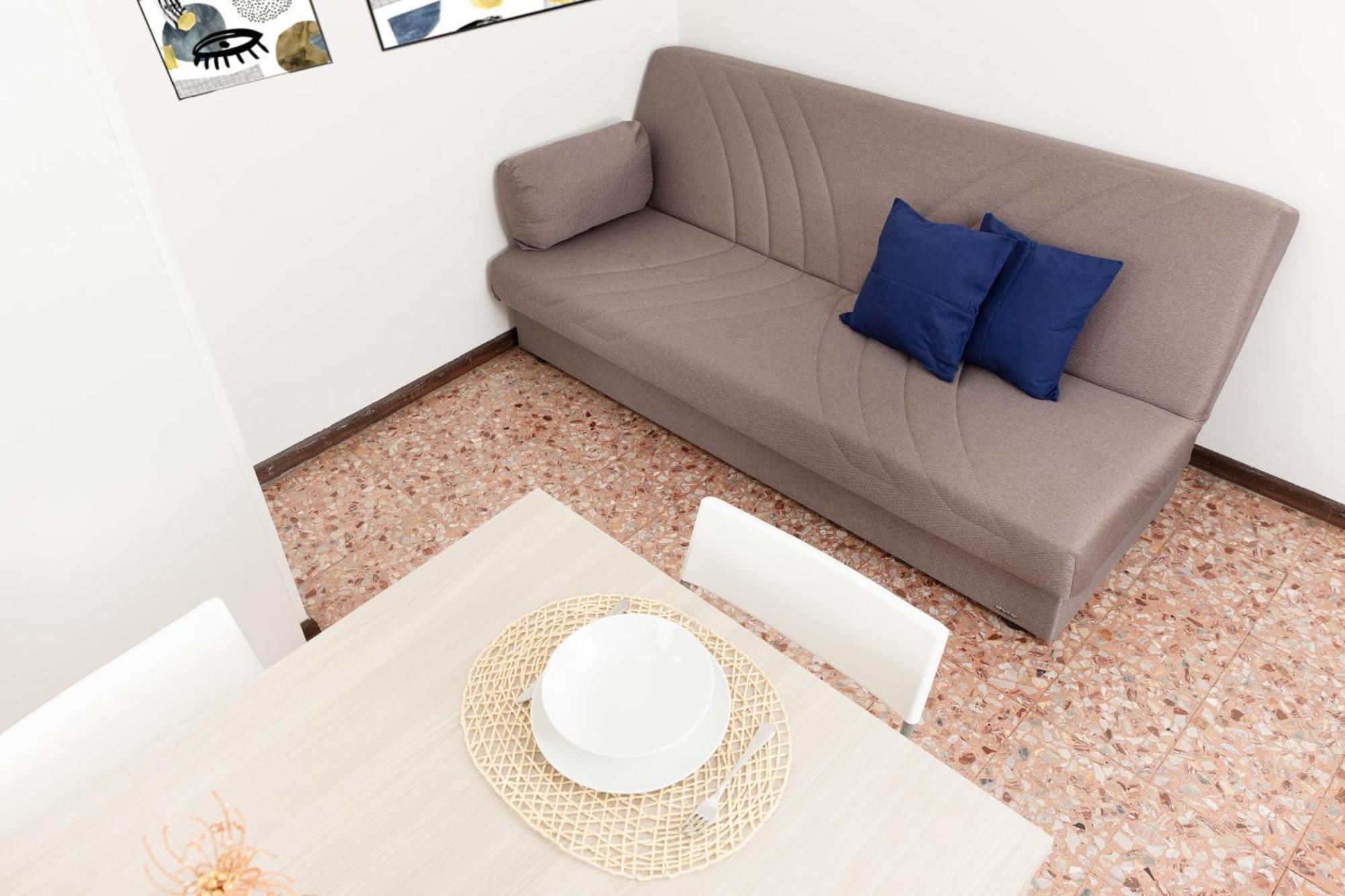 Picasso - Spacious Exclusive Apartment ミラノ エクステリア 写真