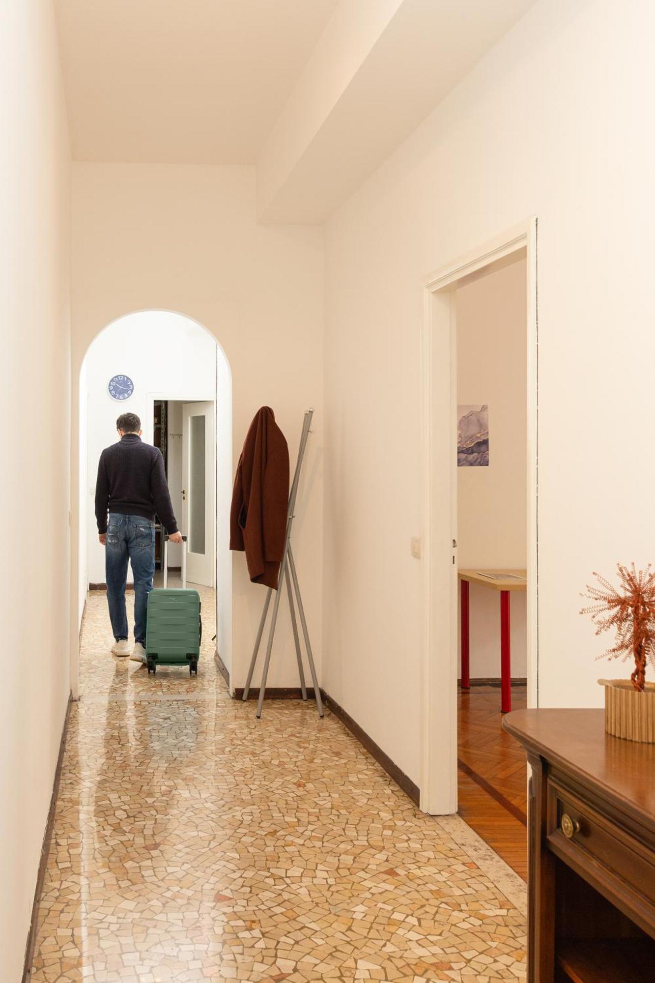 Picasso - Spacious Exclusive Apartment ミラノ エクステリア 写真