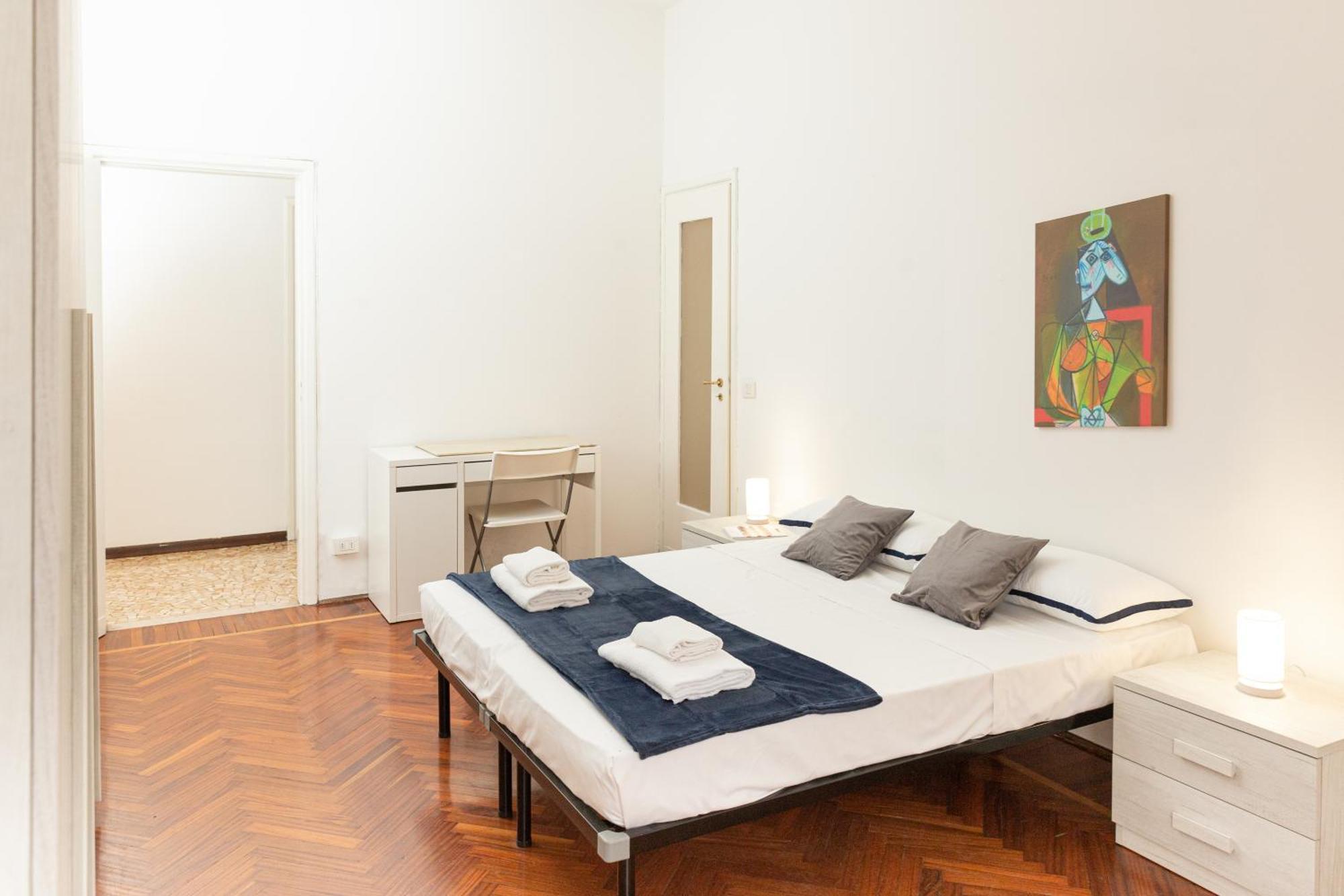 Picasso - Spacious Exclusive Apartment ミラノ エクステリア 写真